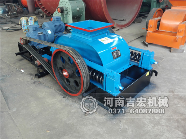 雙齒輥破碎機(jī)的細(xì)節(jié)維護(hù)需要幾步？