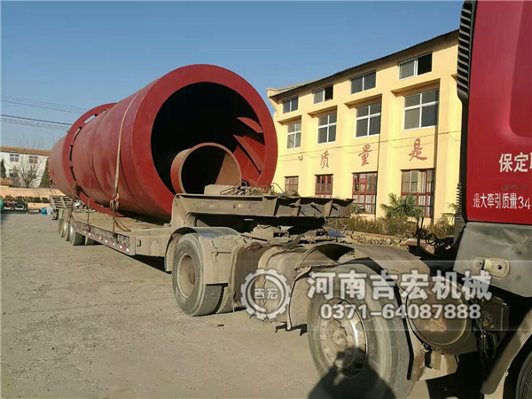 時產(chǎn)60噸煤泥烘干機(jī)發(fā)貨現(xiàn)場