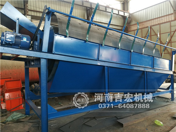 1.8米滾筒篩發(fā)貨現場