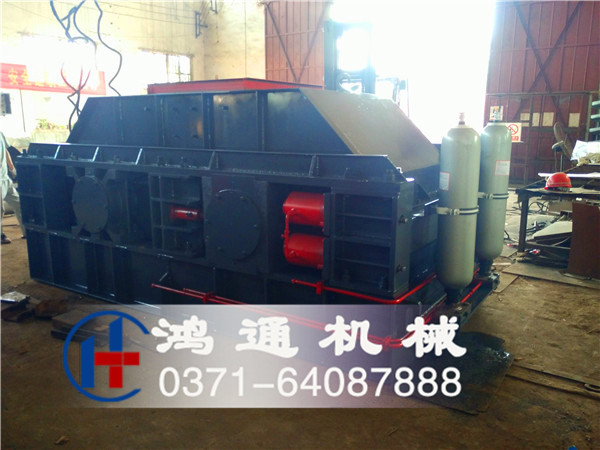 1500×800液壓對輥破碎機一天能產多少方砂子！