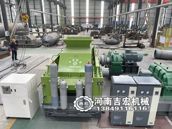 石英石制砂,入料5-8㎜,出料3毫米,時(shí)產(chǎn)100噸,我們推薦顧客使用棒磨制砂機(jī)！